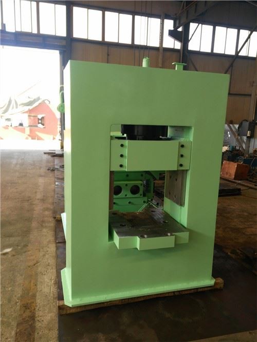 Máquina de rumbo de bastidor 200T